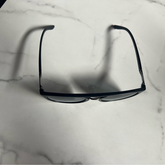 Giorgio Armani AR8118 Sunglasses - Picture 3 of 6